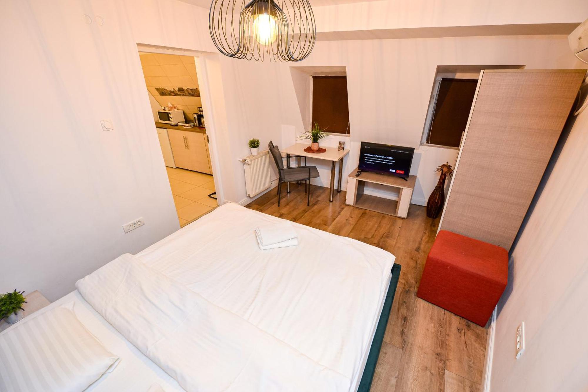 Unirii Suites Bucarest Esterno foto