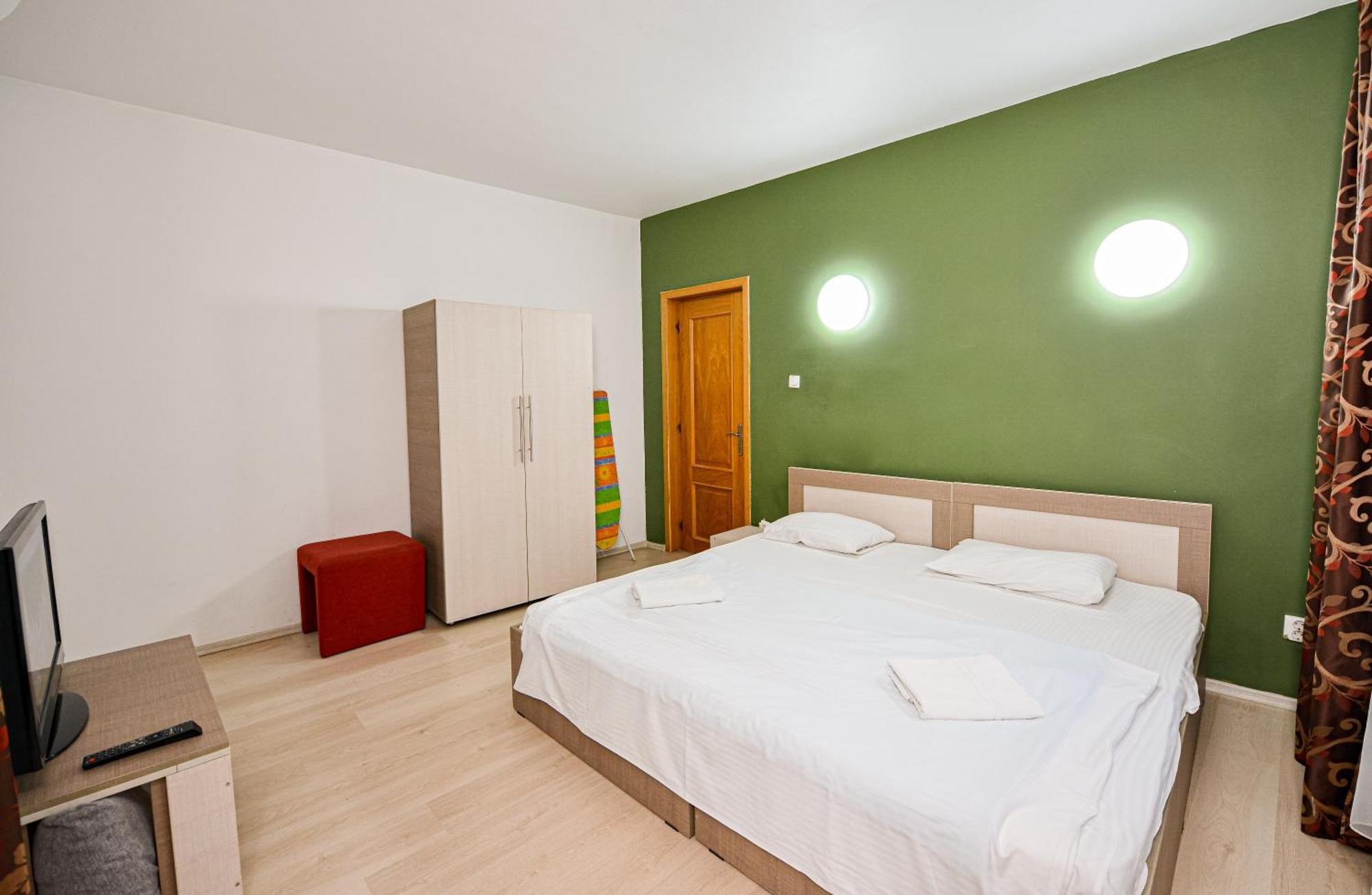 Unirii Suites Bucarest Esterno foto