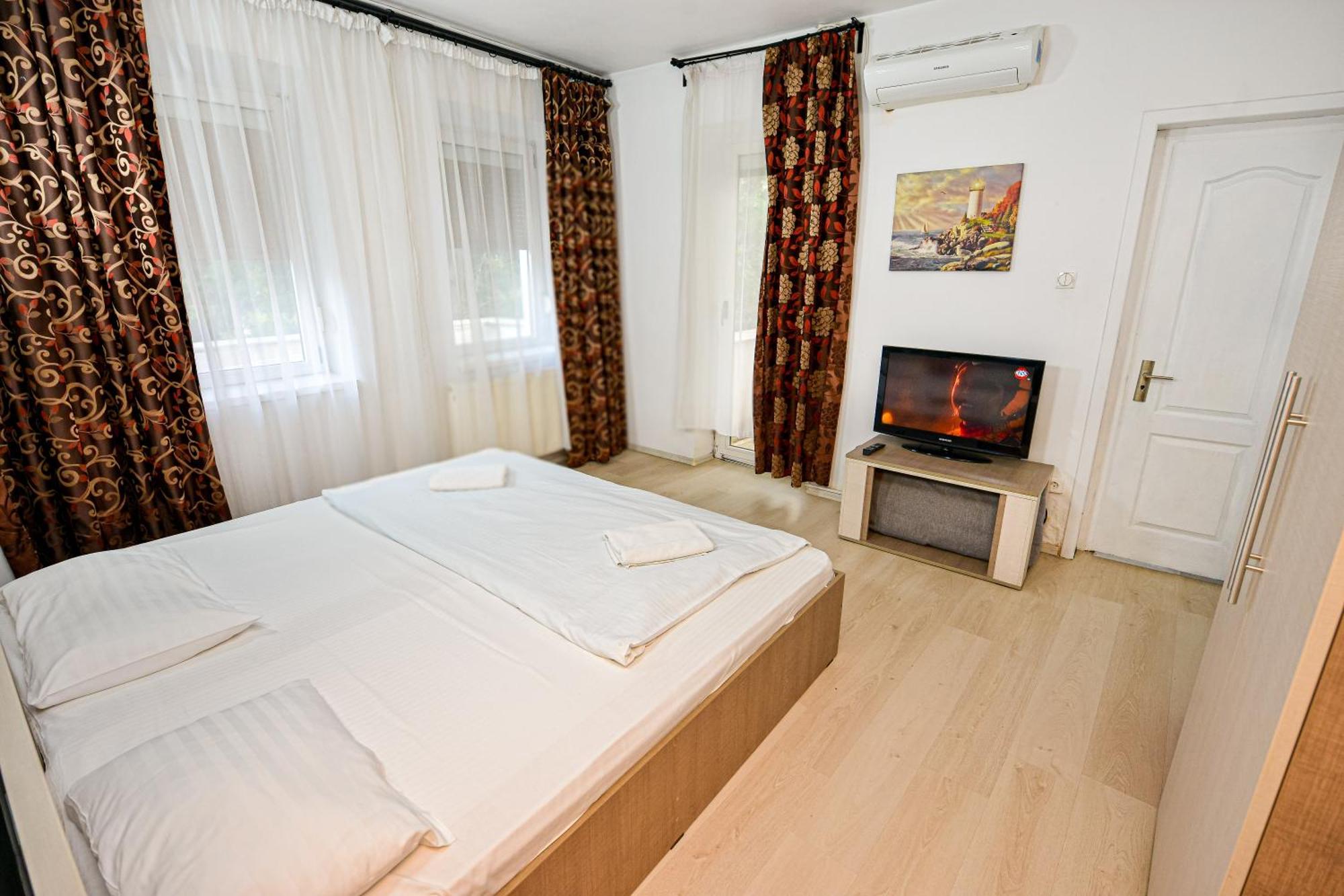 Unirii Suites Bucarest Esterno foto