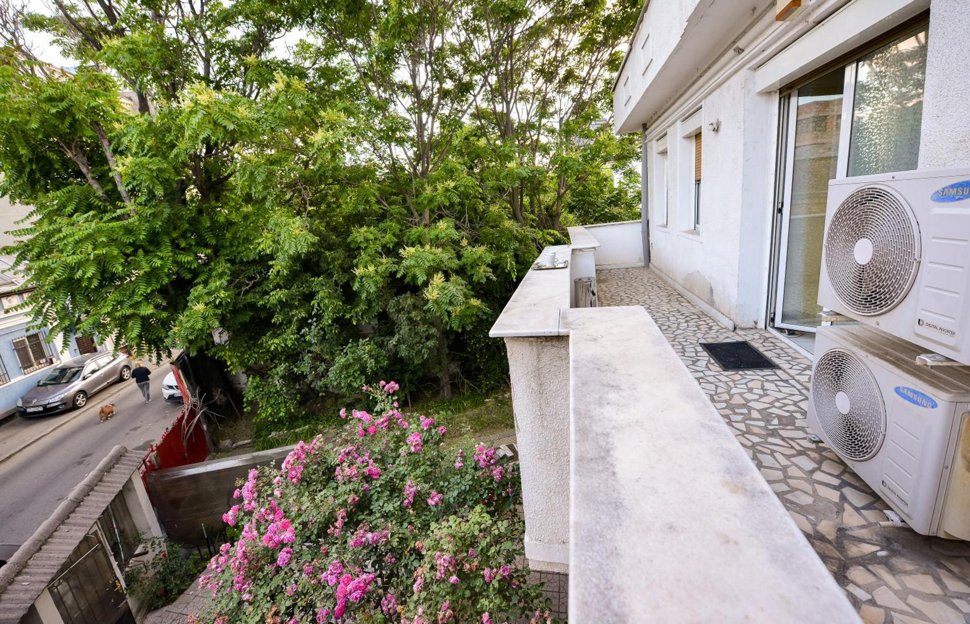 Unirii Suites Bucarest Esterno foto